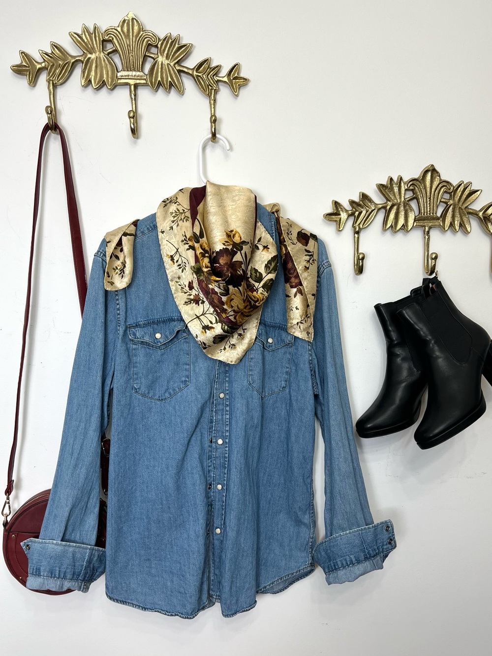Fall denim button down shirt L ptp 22” l 30”